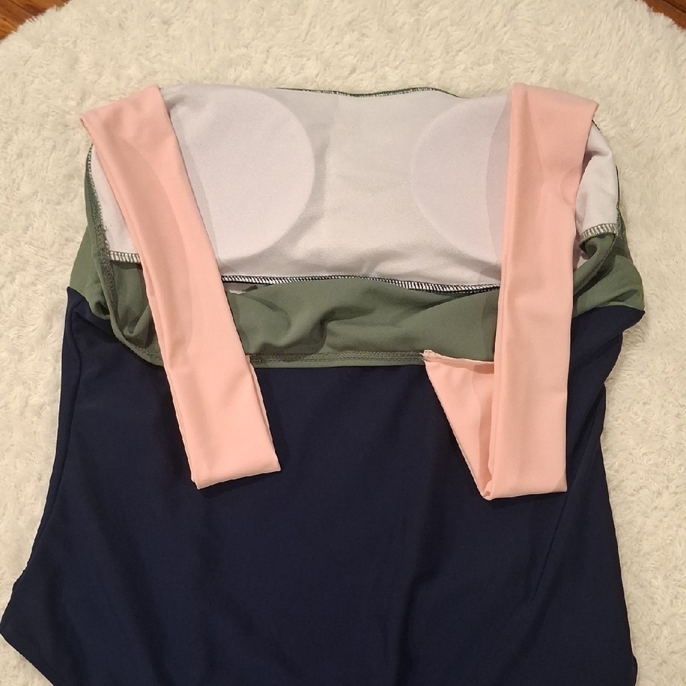 Green and Pink One-Piece Swimwear with Classic Design Size M - Picture 7 of 7